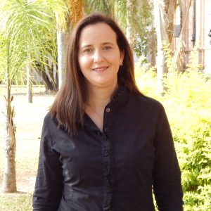 8 Prof. María Irlanda Cerrizuela-Rectora Nivel Secundario